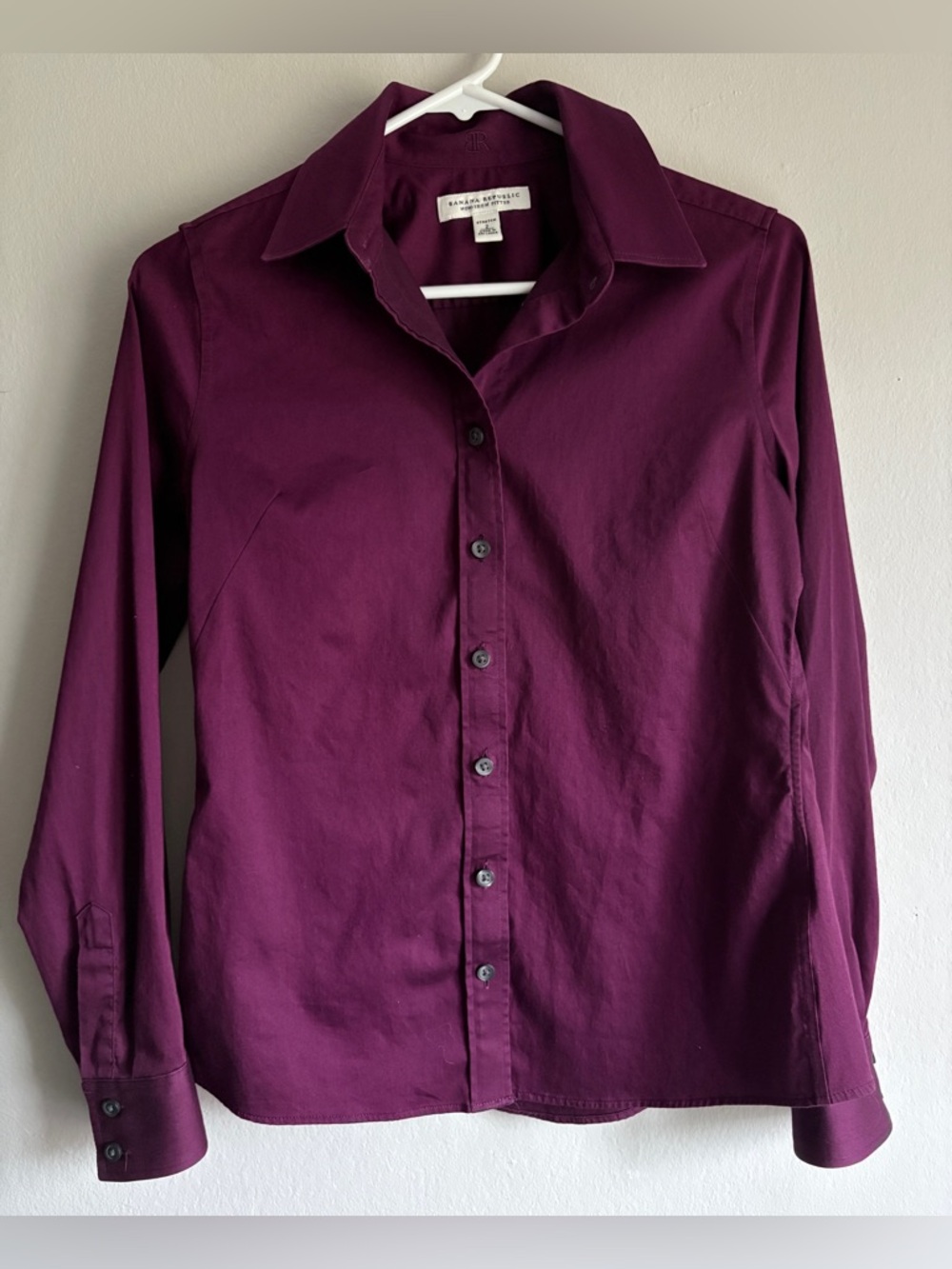 Banana Republic Non Iron Fitted Button Down Shirt